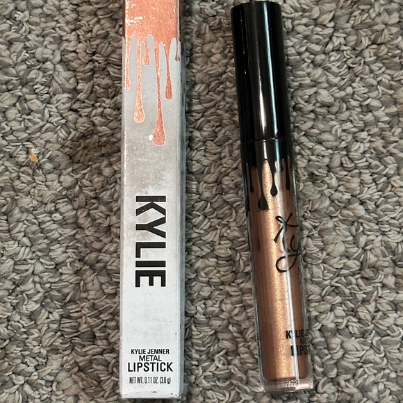Kylie Cosmetics lipstick -King K - Picture 1 of 2